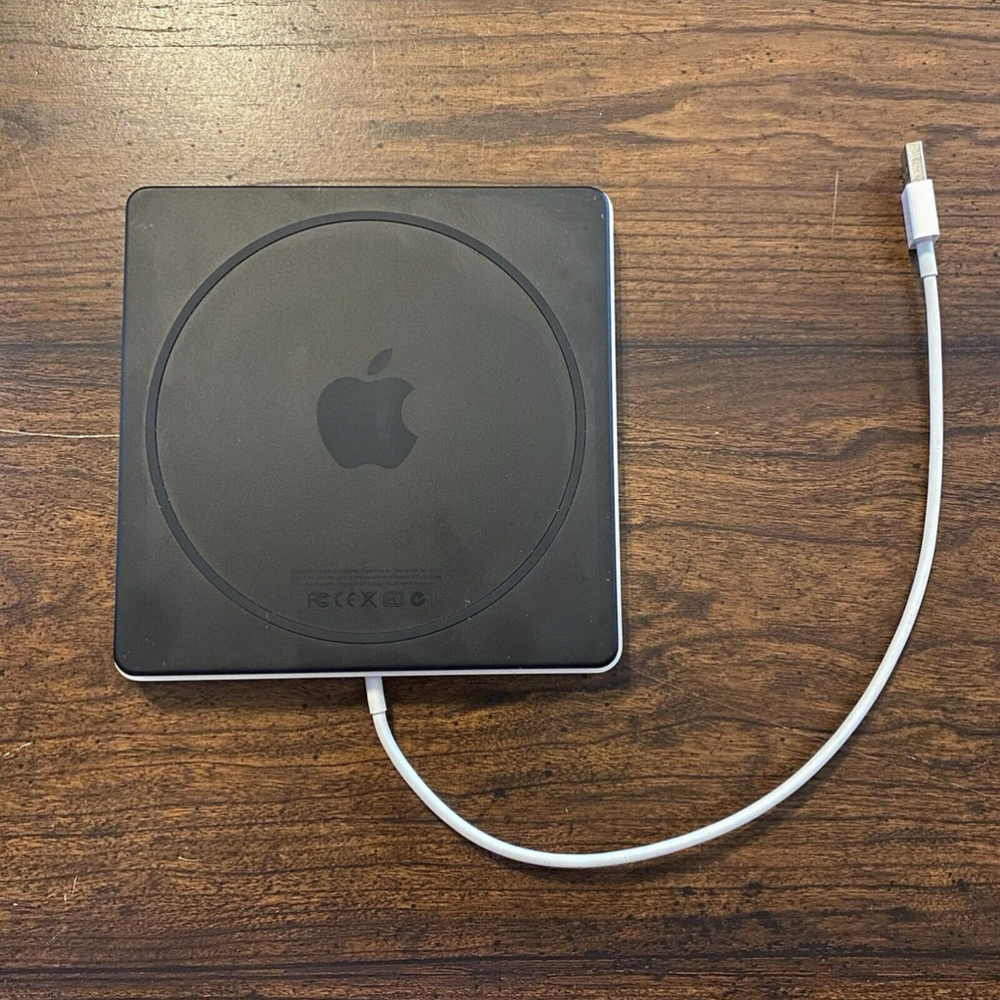 Apple USB Superdrive External Drive, CD, DVD, MODEL A1379 Silver AUTHENTIC APPLE